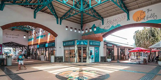 Cascavelle mall fun shopping west coast (2)
